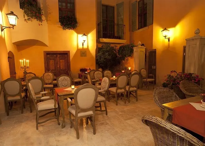 Hotel Kolegiacki Poznan