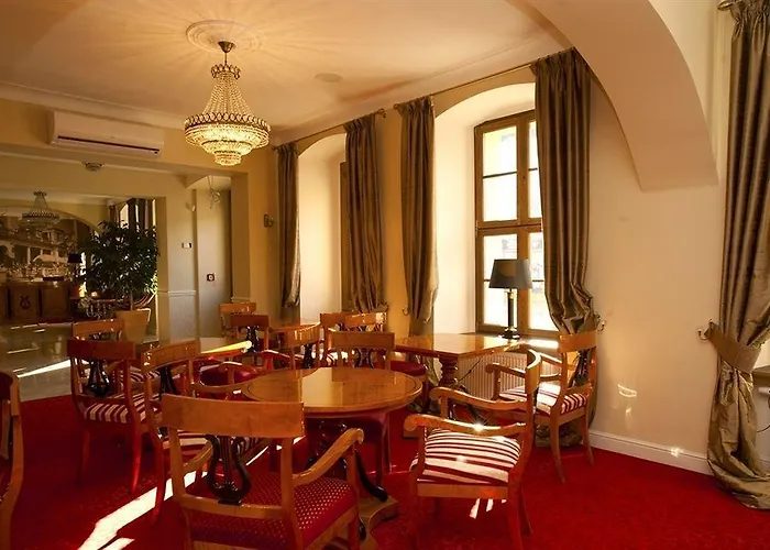 Kolegiacki 4* Poznan