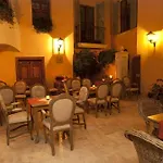 Hotel Kolegiacki Poznaň