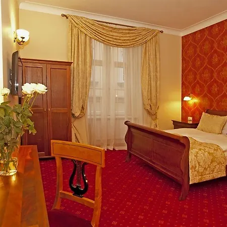 Kolegiacki Hotell Poznań