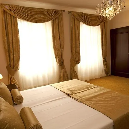 Kolegiacki Hotell Poznań