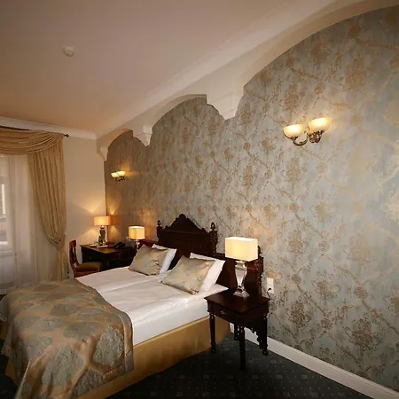 Kolegiacki Hotell Poznań