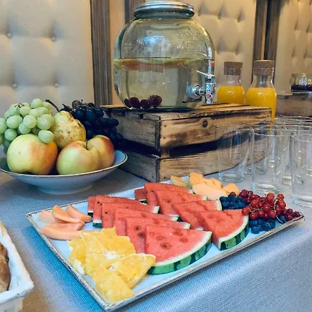 Kolegiacki Hotell Poznań
