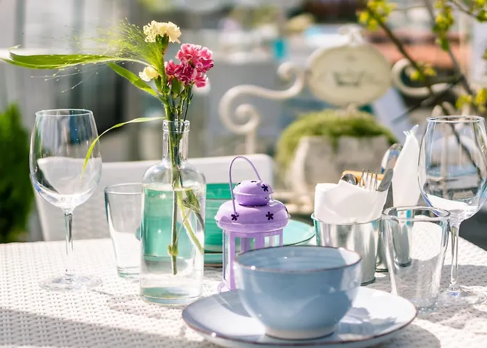 Kolegiacki Hotell Poznań