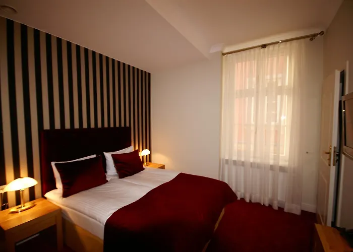 Kolegiacki Hotell 4*