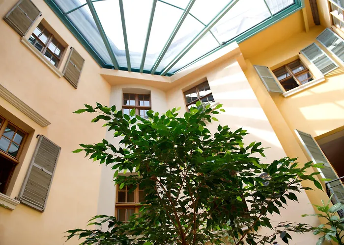 Kolegiacki Hotell Poznań