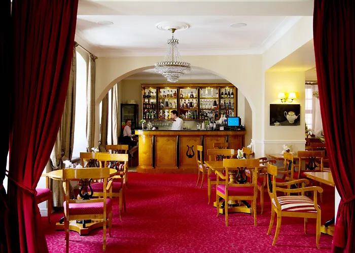 Kolegiacki Hotell 4*