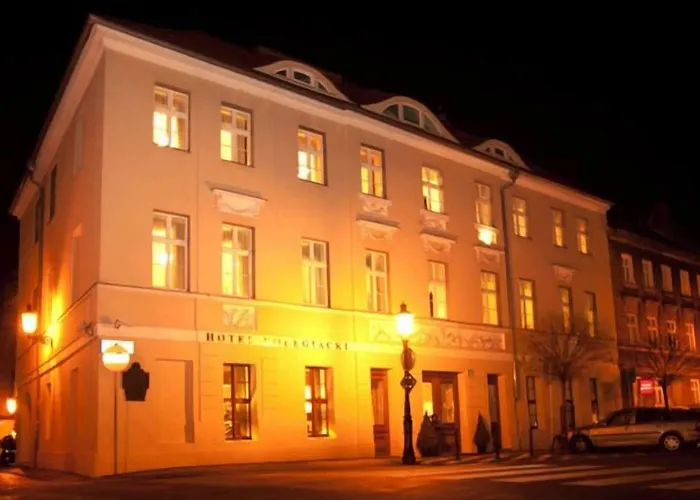Kolegiacki Hotell 4*