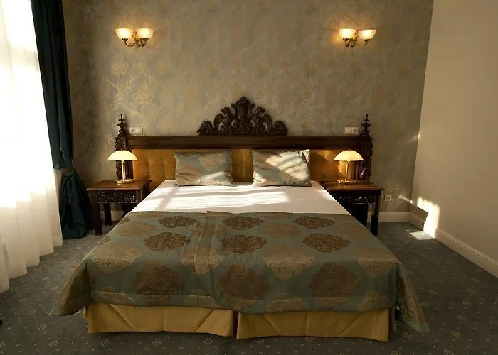 Kolegiacki Hotell 4*