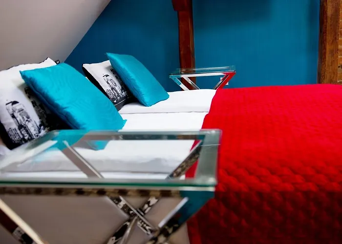 Hotell Kolegiacki 4*